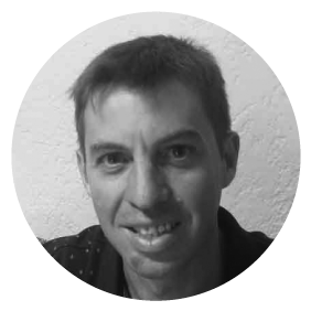 Nicolas Cella director de arte y curador de Puertas Abiertas