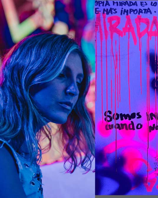Paz Verdias. artista neon, exclusiva de Puertas Abiertas Art Gallery
