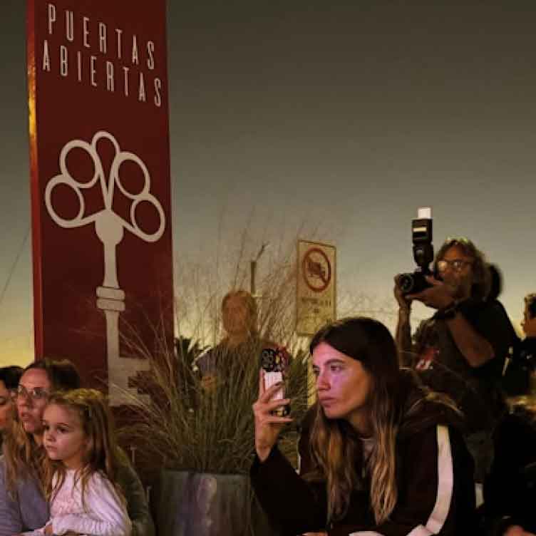 galeria puertas abiertas punta del este